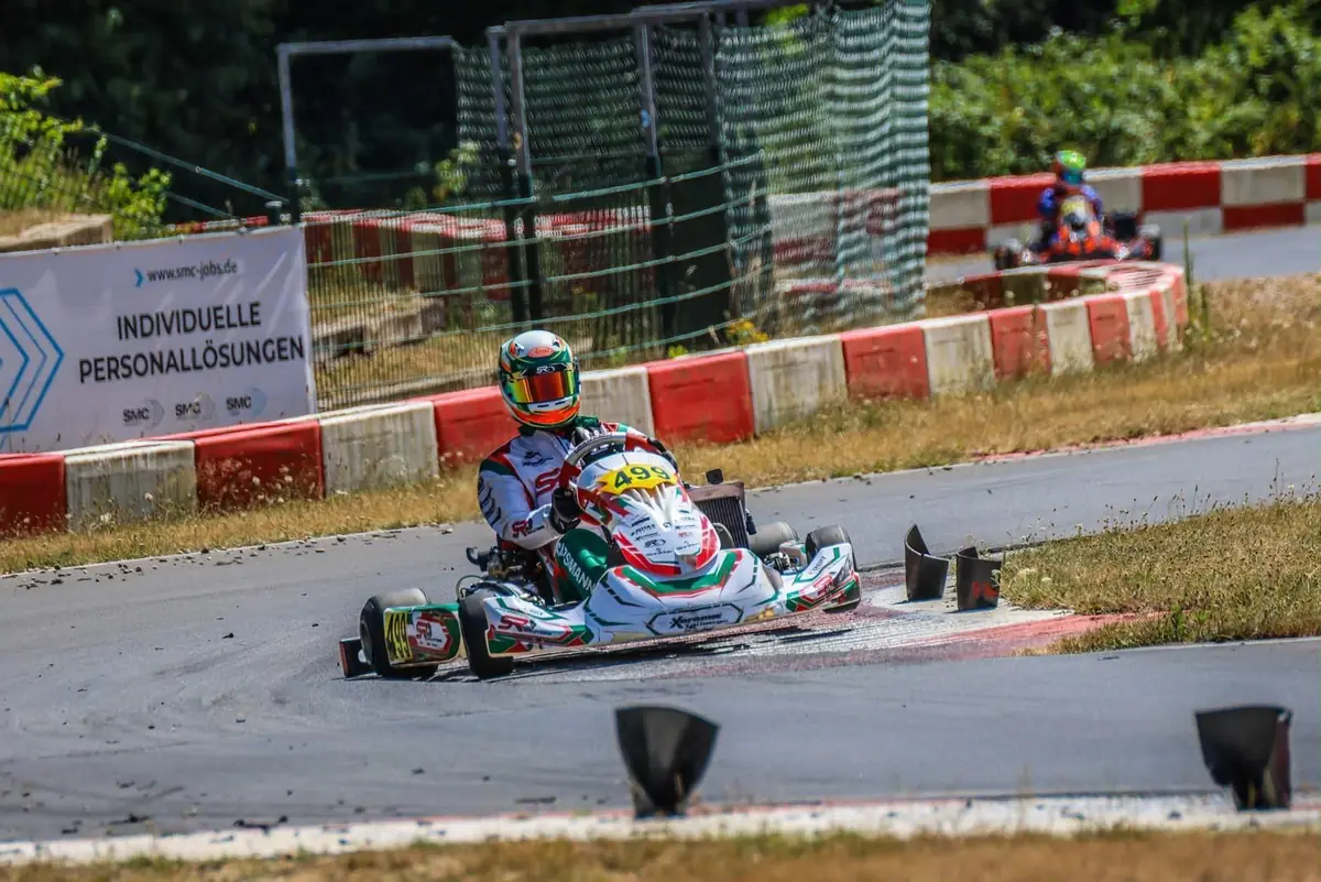SR Solutions Racing Team