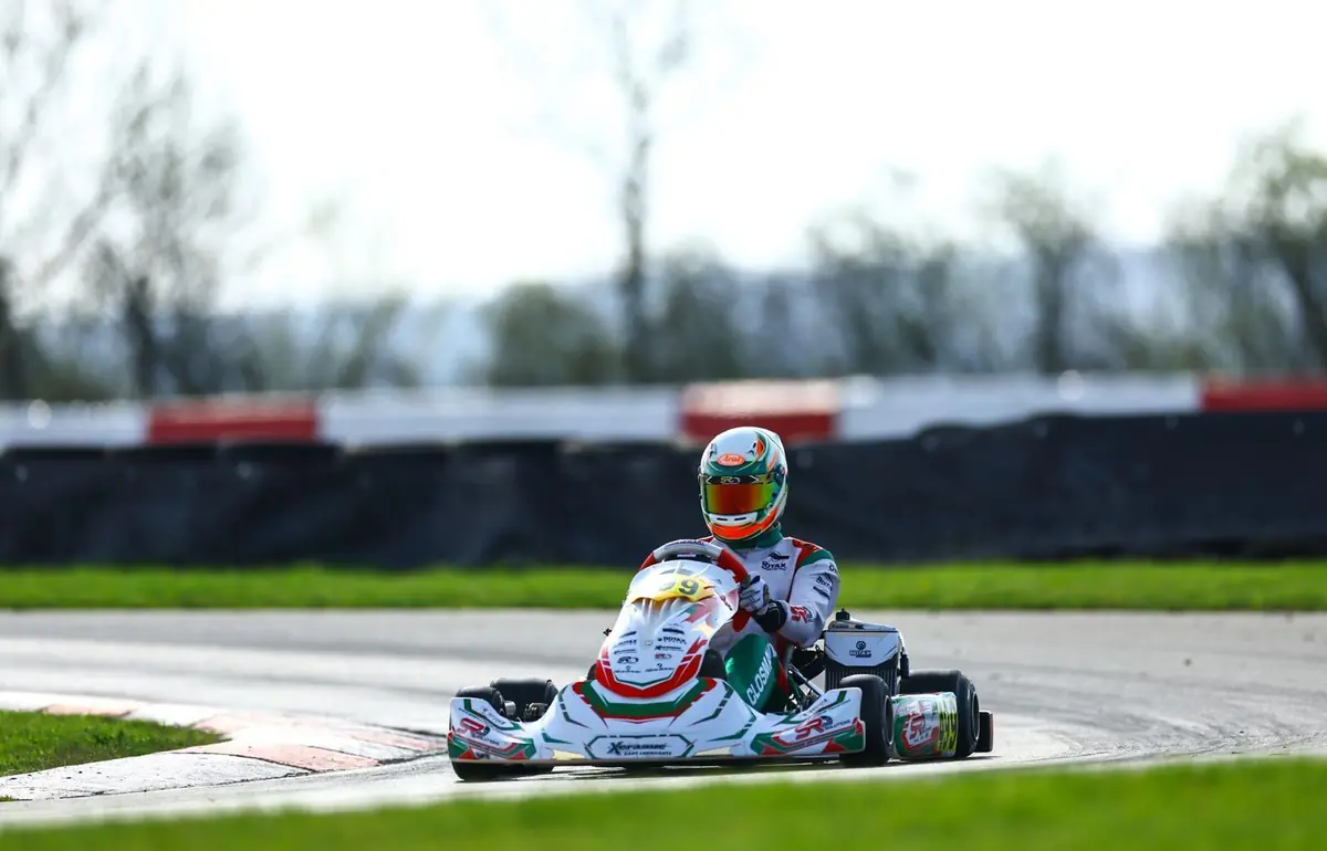 SR Solutions Racing Team