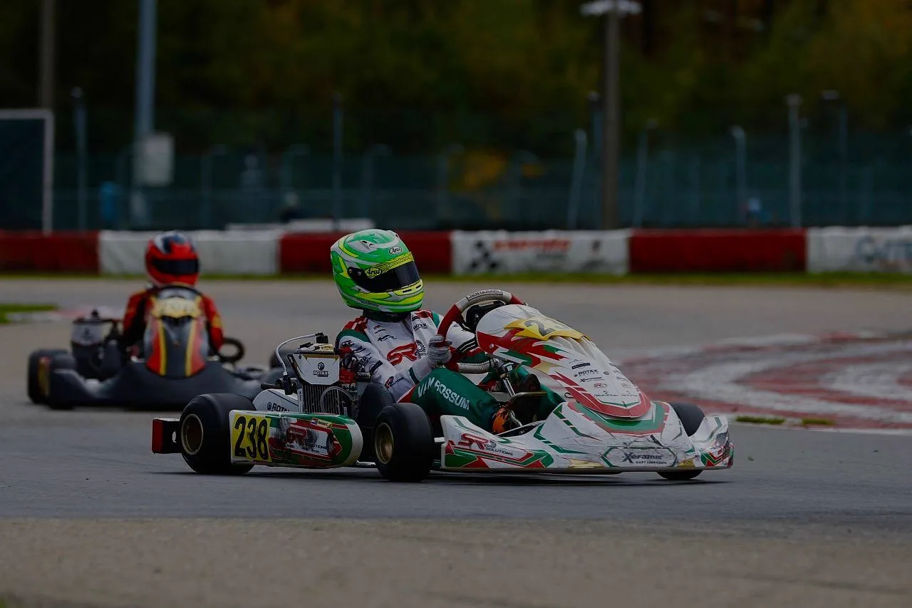 SR Solutions Racing Team